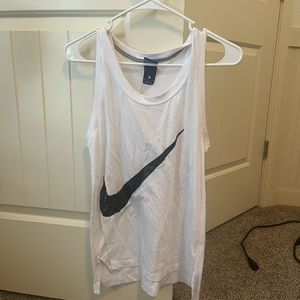 Nike workout tank top